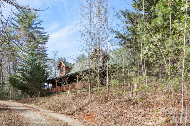 213 Big Valley Road, Pisgah Forest, NC 28768