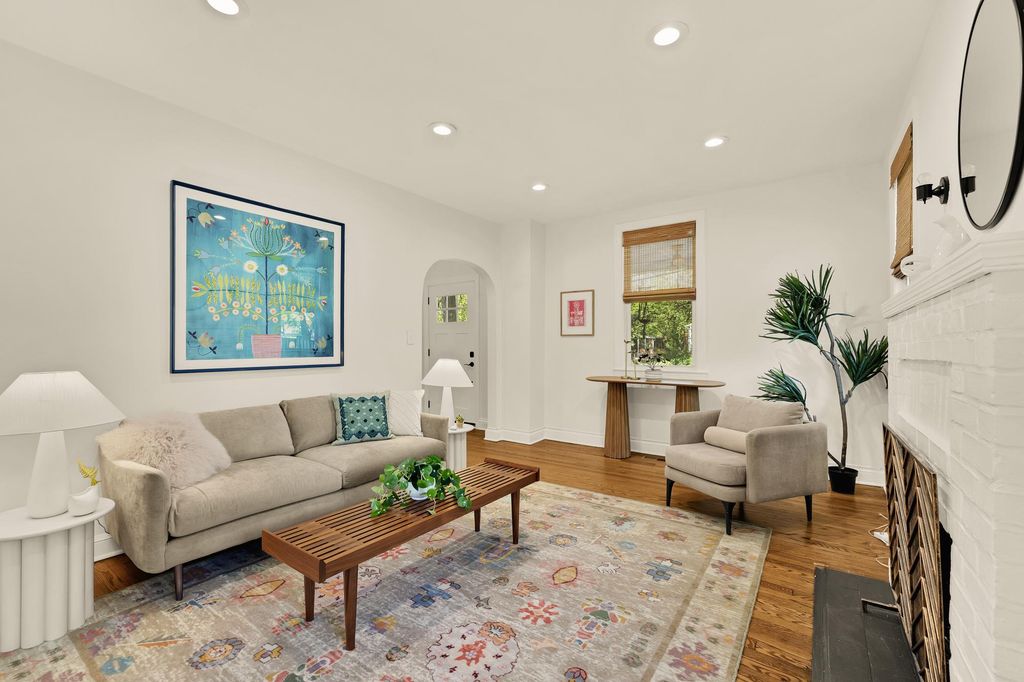 Image 11 of property listing at 3131 PARK WAY, Cheverly, MD 20785