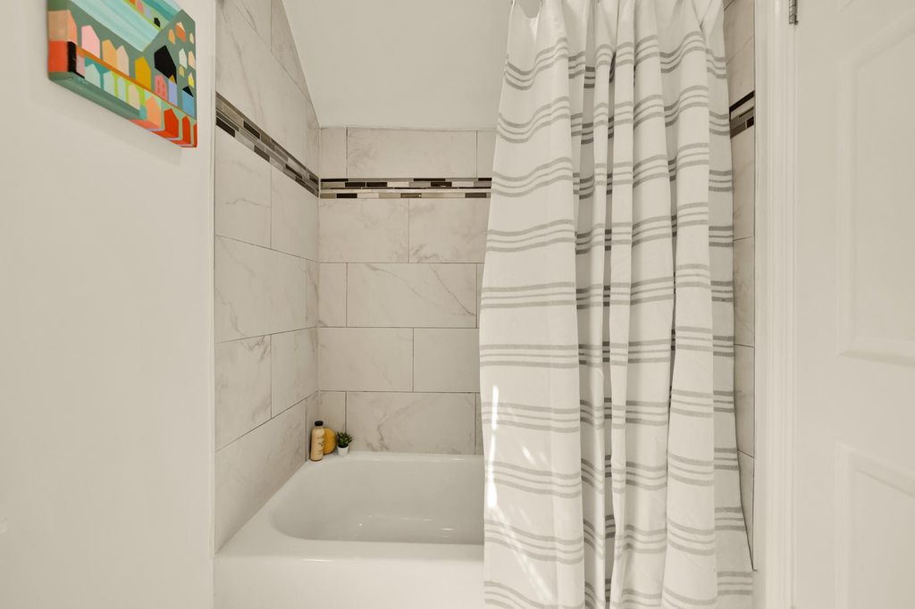 Image 30 of property listing at 3131 PARK WAY, Cheverly, MD 20785