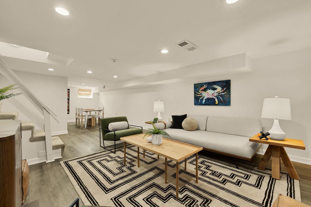 Image 36 of property listing at 3131 PARK WAY, Cheverly, MD 20785