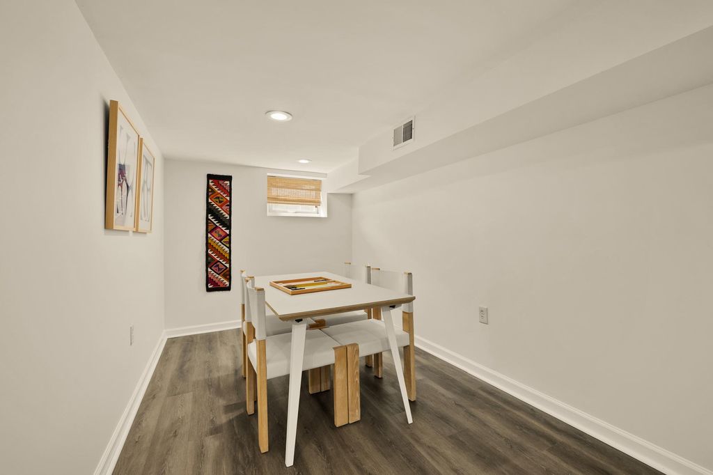 Image 38 of property listing at 3131 PARK WAY, Cheverly, MD 20785