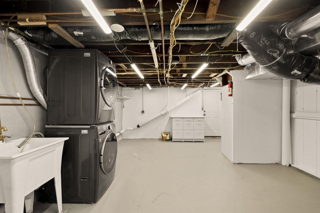 Image 41 of property listing at 3131 PARK WAY, Cheverly, MD 20785