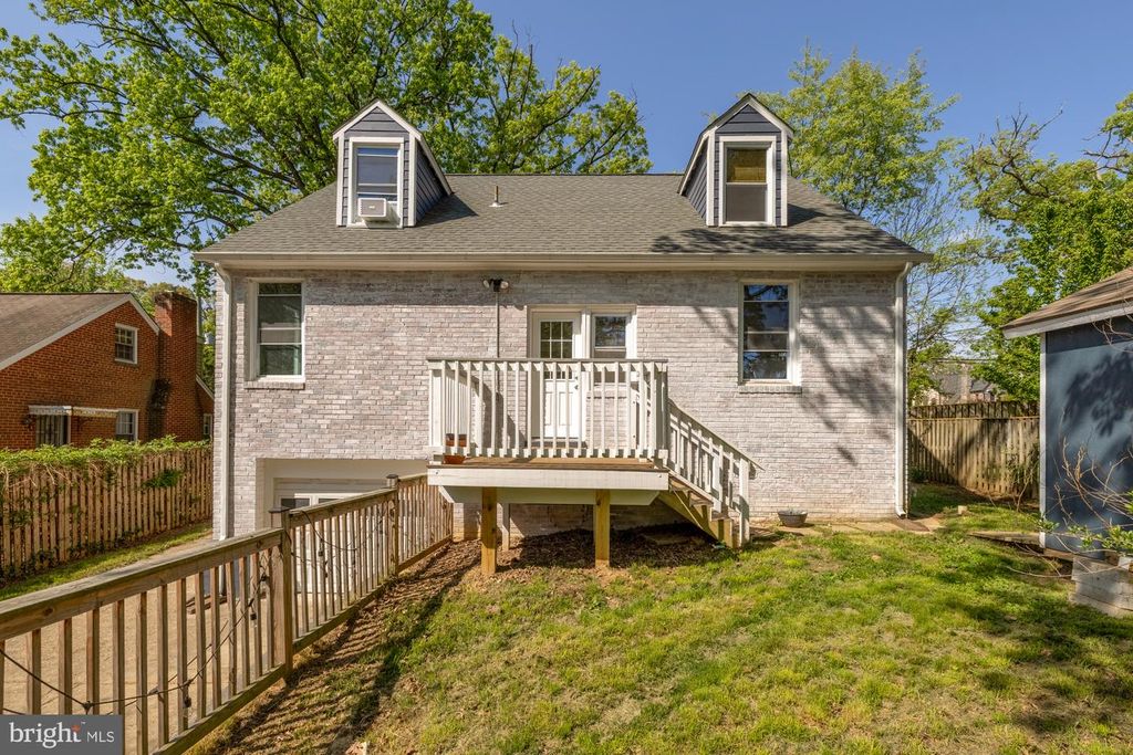 Image 48 of property listing at 3131 PARK WAY, Cheverly, MD 20785