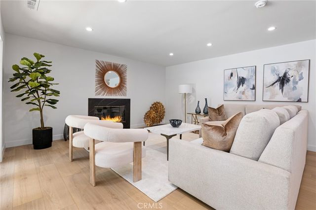 20225 Allentown Drive, Woodland Hills, CA 91364