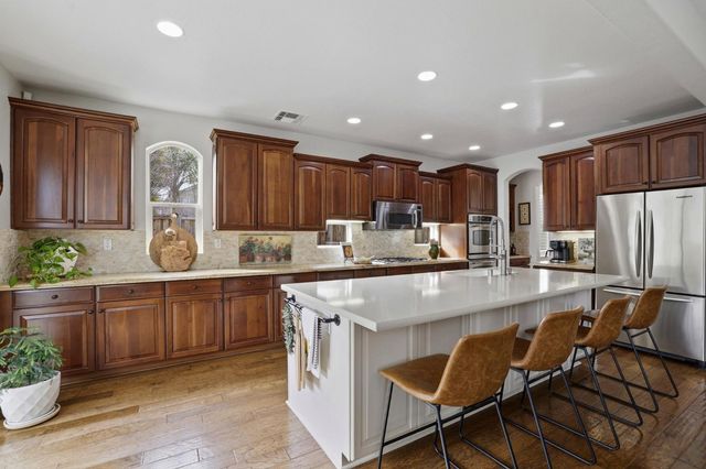 3300 New Hogan Pl, West Sacramento, CA 95691