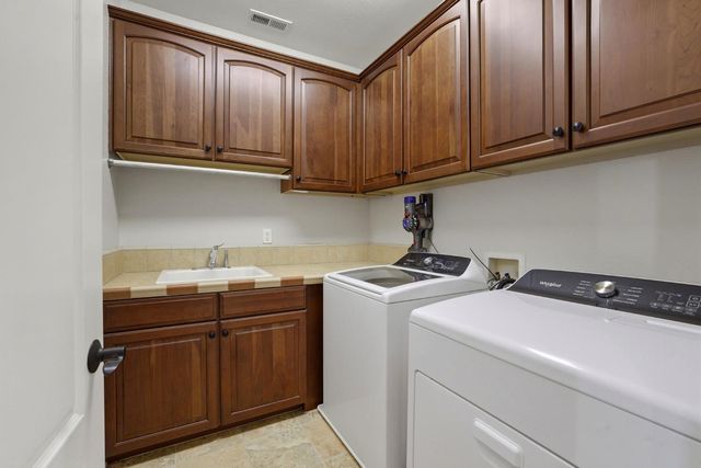 3300 New Hogan Pl, West Sacramento, CA 95691