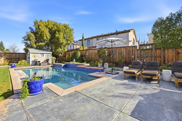 3300 New Hogan Pl, West Sacramento, CA 95691