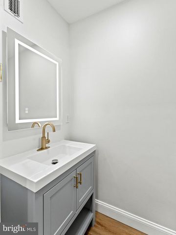 934 SNYDER AVE, Philadelphia, PA 19148