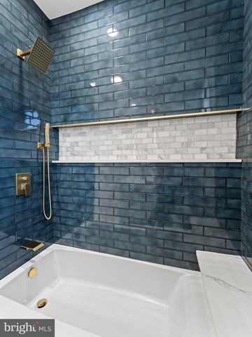 934 SNYDER AVE, Philadelphia, PA 19148