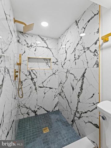 934 SNYDER AVE, Philadelphia, PA 19148