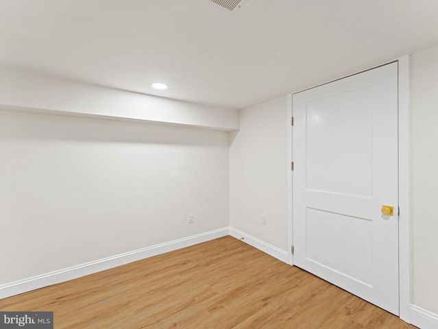 934 SNYDER AVE, Philadelphia, PA 19148