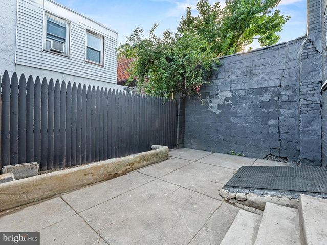 934 SNYDER AVE, Philadelphia, PA 19148