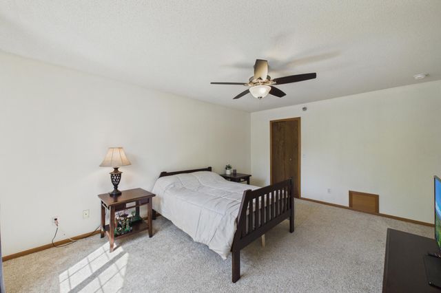 8434 Kimball Drive, Eden Prairie, MN 55347