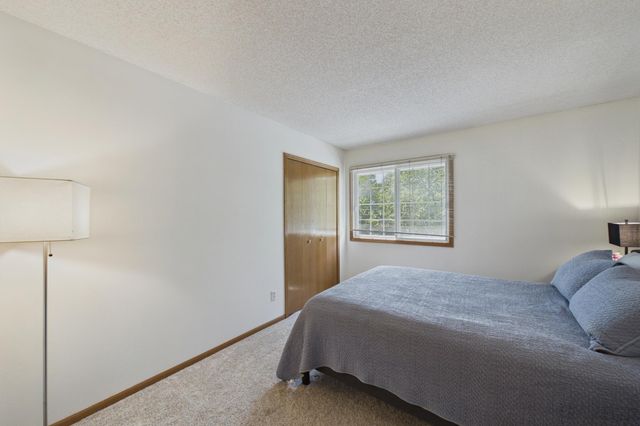 8434 Kimball Drive, Eden Prairie, MN 55347