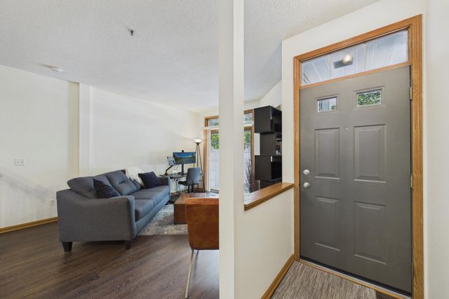 8434 Kimball Drive, Eden Prairie, MN 55347