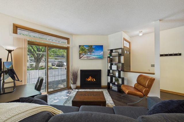 8434 Kimball Drive, Eden Prairie, MN 55347
