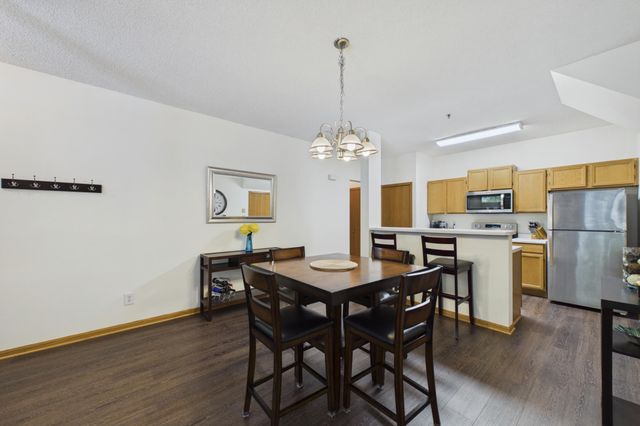 8434 Kimball Drive, Eden Prairie, MN 55347