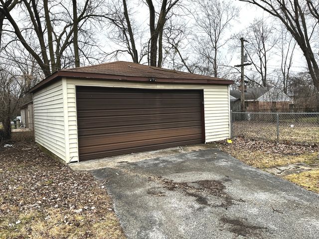 17658 Lincoln Avenue, Homewood, IL 60430