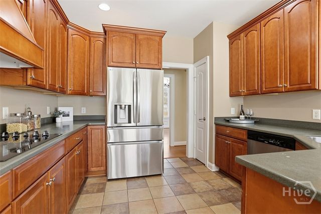 6 Mainhouse Lane, Savannah, GA 31419