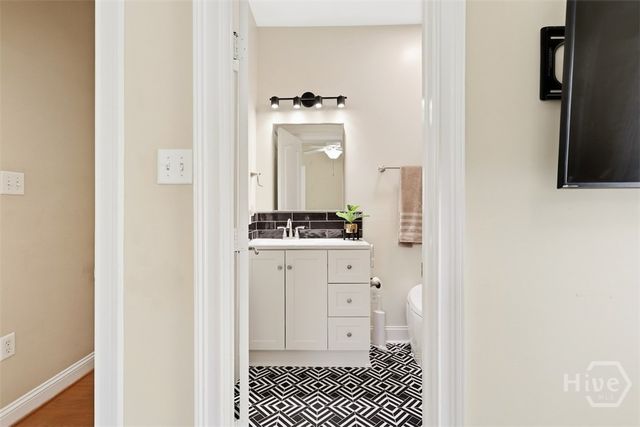 6 Mainhouse Lane, Savannah, GA 31419