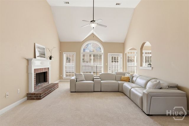 6 Mainhouse Lane, Savannah, GA 31419