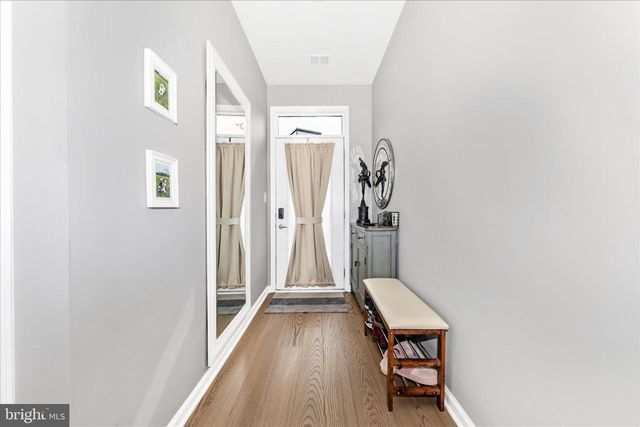 43406 OLD RYAN RD, Ashburn, VA 20148