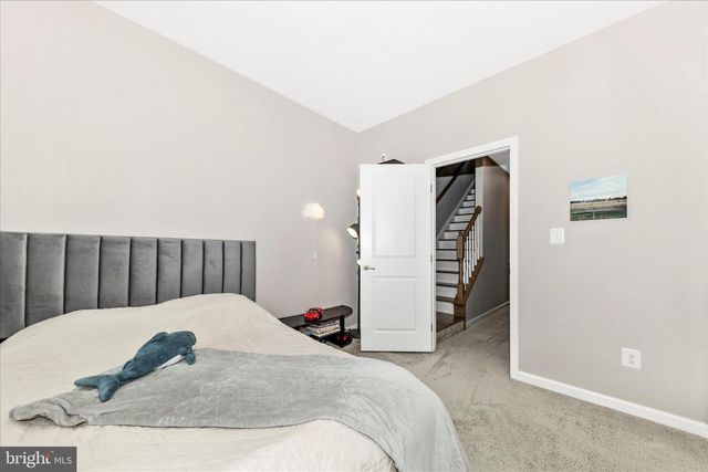 43406 OLD RYAN RD, Ashburn, VA 20148