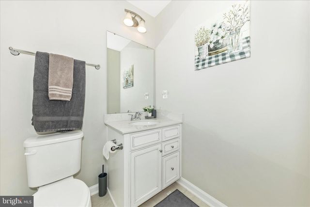 43406 OLD RYAN RD, Ashburn, VA 20148