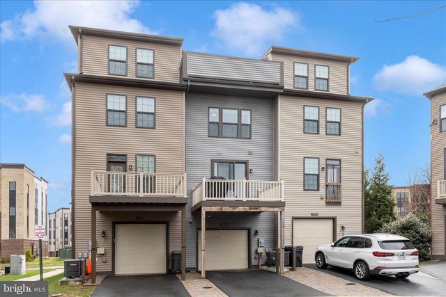 43406 OLD RYAN RD, Ashburn, VA 20148