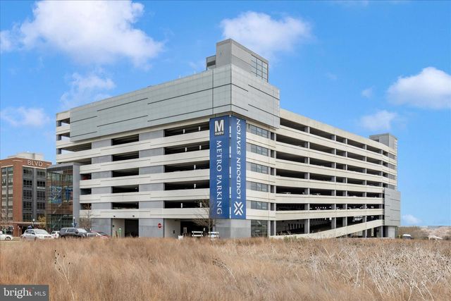 43406 OLD RYAN RD, Ashburn, VA 20148