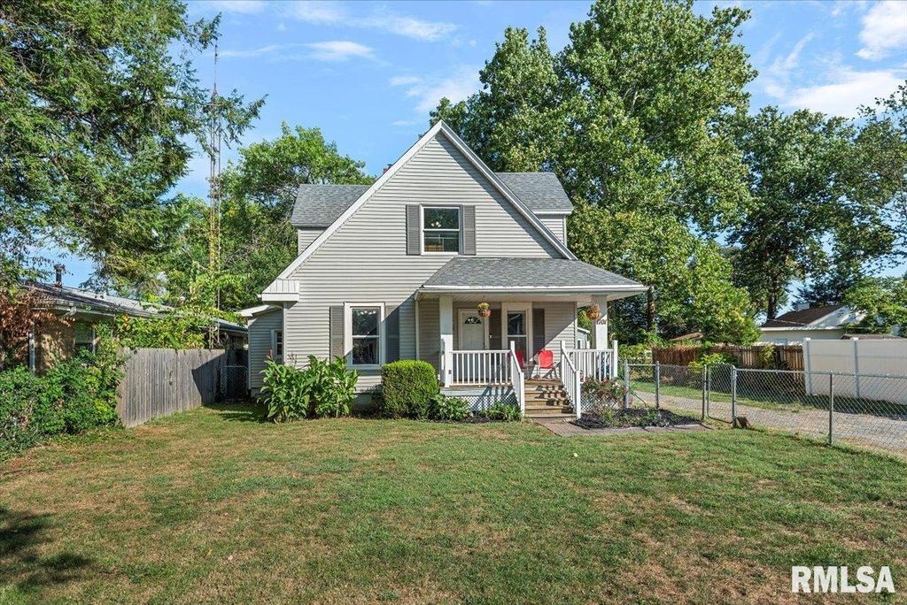 1101 W MAPLE Avenue South, Springfield, IL 62704