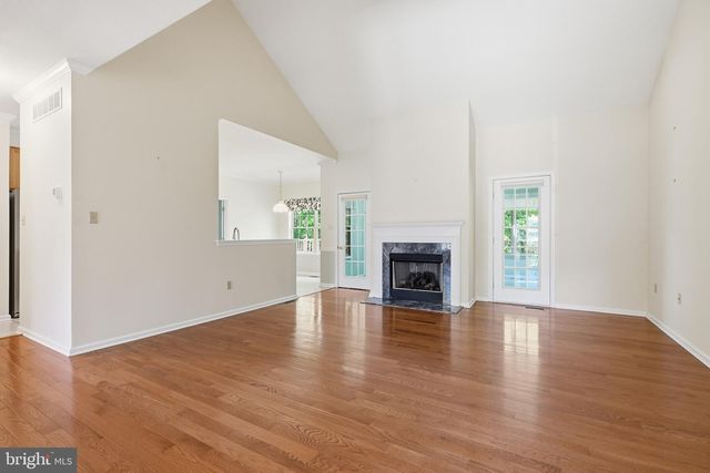 6 SUNRISE CIR, Newark, DE 19713