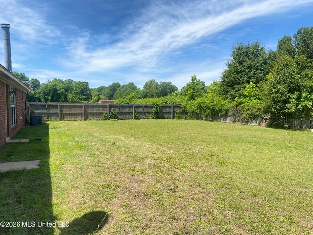7357 Dunbarton Drive, Horn Lake, MS 38637