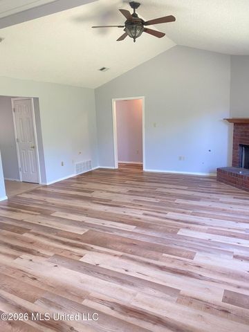 7357 Dunbarton Drive, Horn Lake, MS 38637