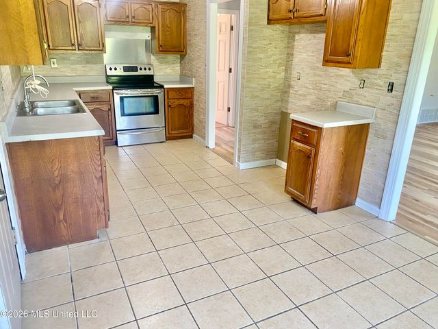 7357 Dunbarton Drive, Horn Lake, MS 38637