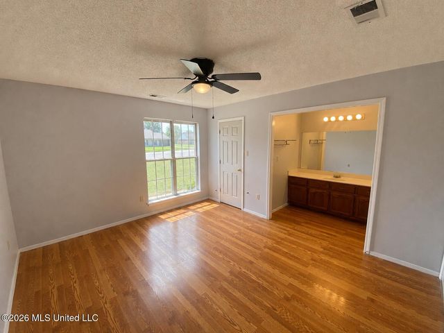 7357 Dunbarton Drive, Horn Lake, MS 38637