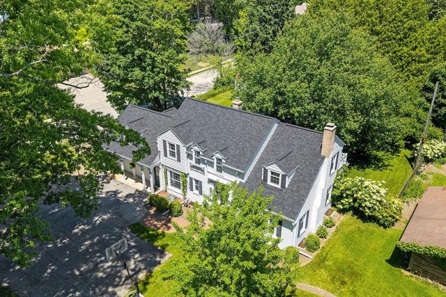420 Waldo BOULEVARD, Manitowoc, WI 54220