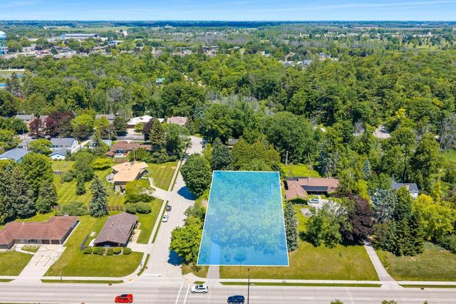 420 Waldo BOULEVARD, Manitowoc, WI 54220