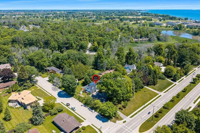 420 Waldo BOULEVARD, Manitowoc, WI 54220