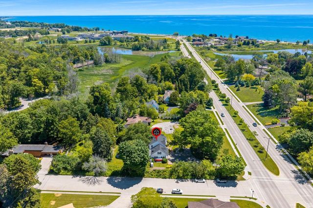 420 Waldo BOULEVARD, Manitowoc, WI 54220