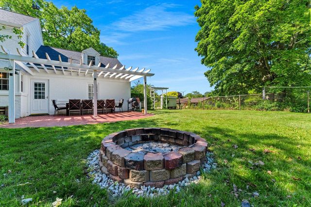 420 Waldo BOULEVARD, Manitowoc, WI 54220
