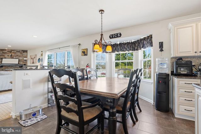 36 MORAY LN, Sewell, NJ 08080