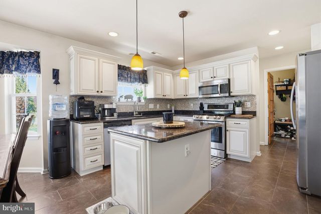 36 MORAY LN, Sewell, NJ 08080