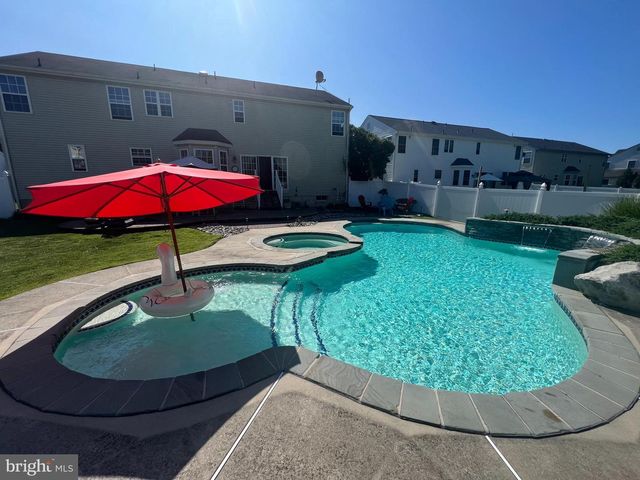 36 MORAY LN, Sewell, NJ 08080