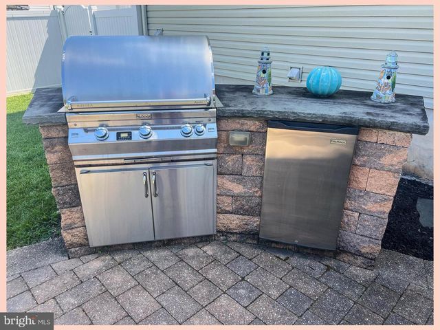 36 MORAY LN, Sewell, NJ 08080