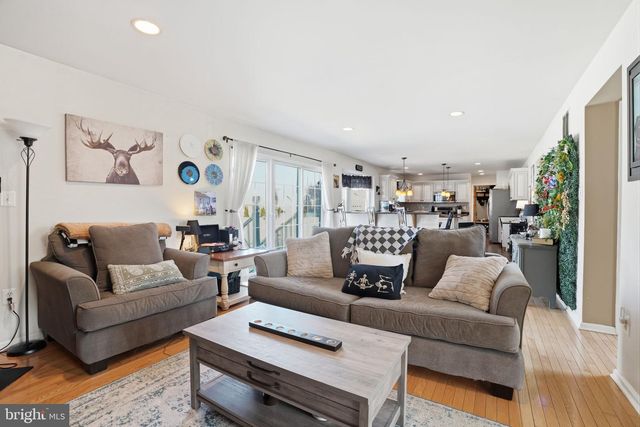 36 MORAY LN, Sewell, NJ 08080
