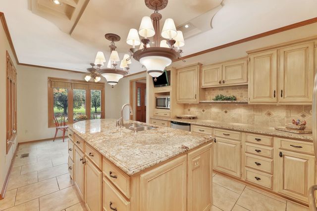 16 N Sagebrush St, Wichita, KS 67230