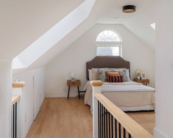 85 Lowell St, Somerville, MA 02143