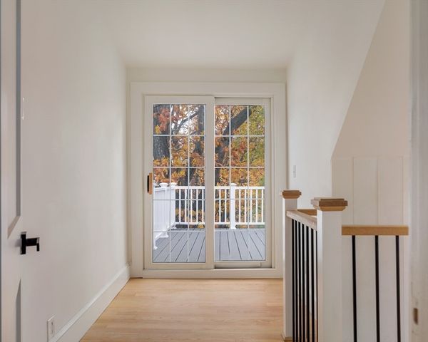 85 Lowell St, Somerville, MA 02143