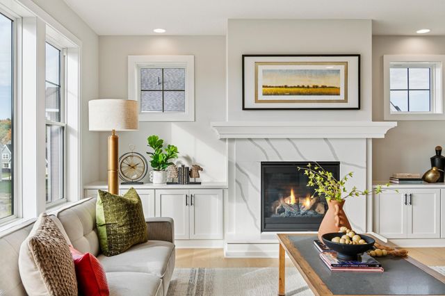 5527 Scenic Loop Run, Victoria, MN 55386